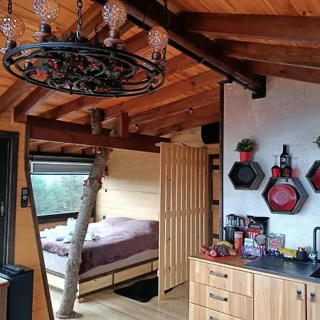 Karma Natura Treehouse