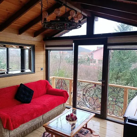 Σαλέ Karma Natura Treehouse